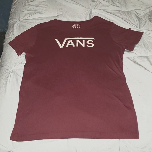 Vans Tops - Vans Maroon Fitted Tee with Tan Logo Writing.